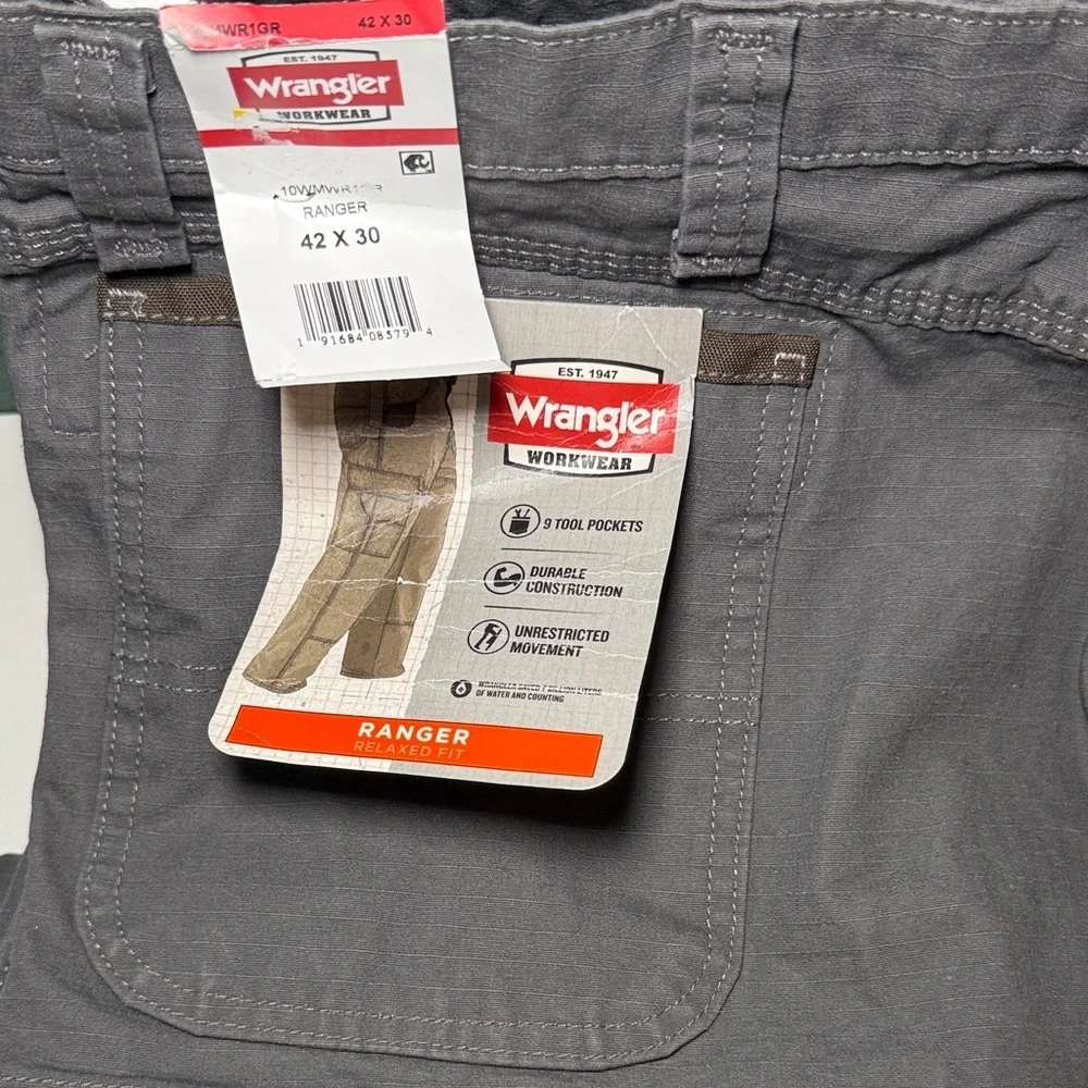 NEW! Wrangler Workwear 42x30 Ranger Pants Gray